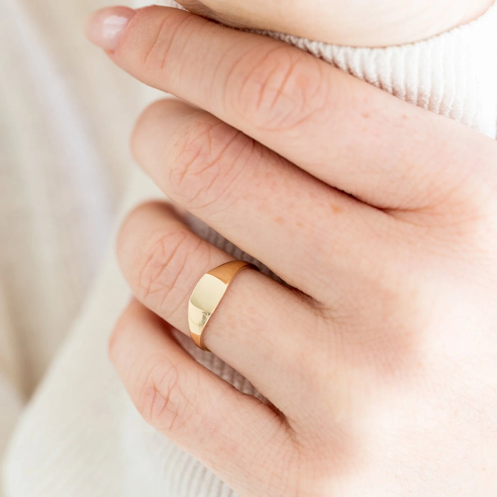 The Mini Signet Ring